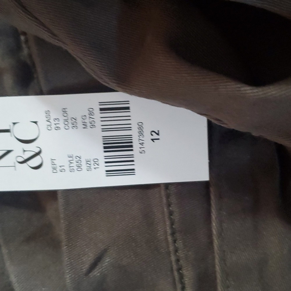 Dark Khaki green NWT NYC&Co ladies size 12 pants - Picture 2 of 4